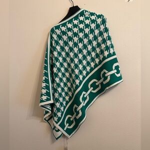 In2Green Poncho in Green White Knit Sweater